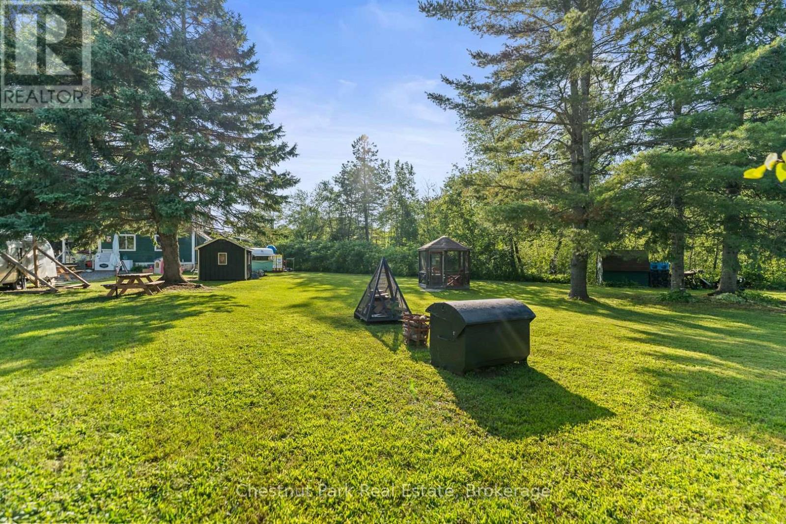 Photo 32 of 2642 Muskoka 169 Road, Muskoka Lakes ON