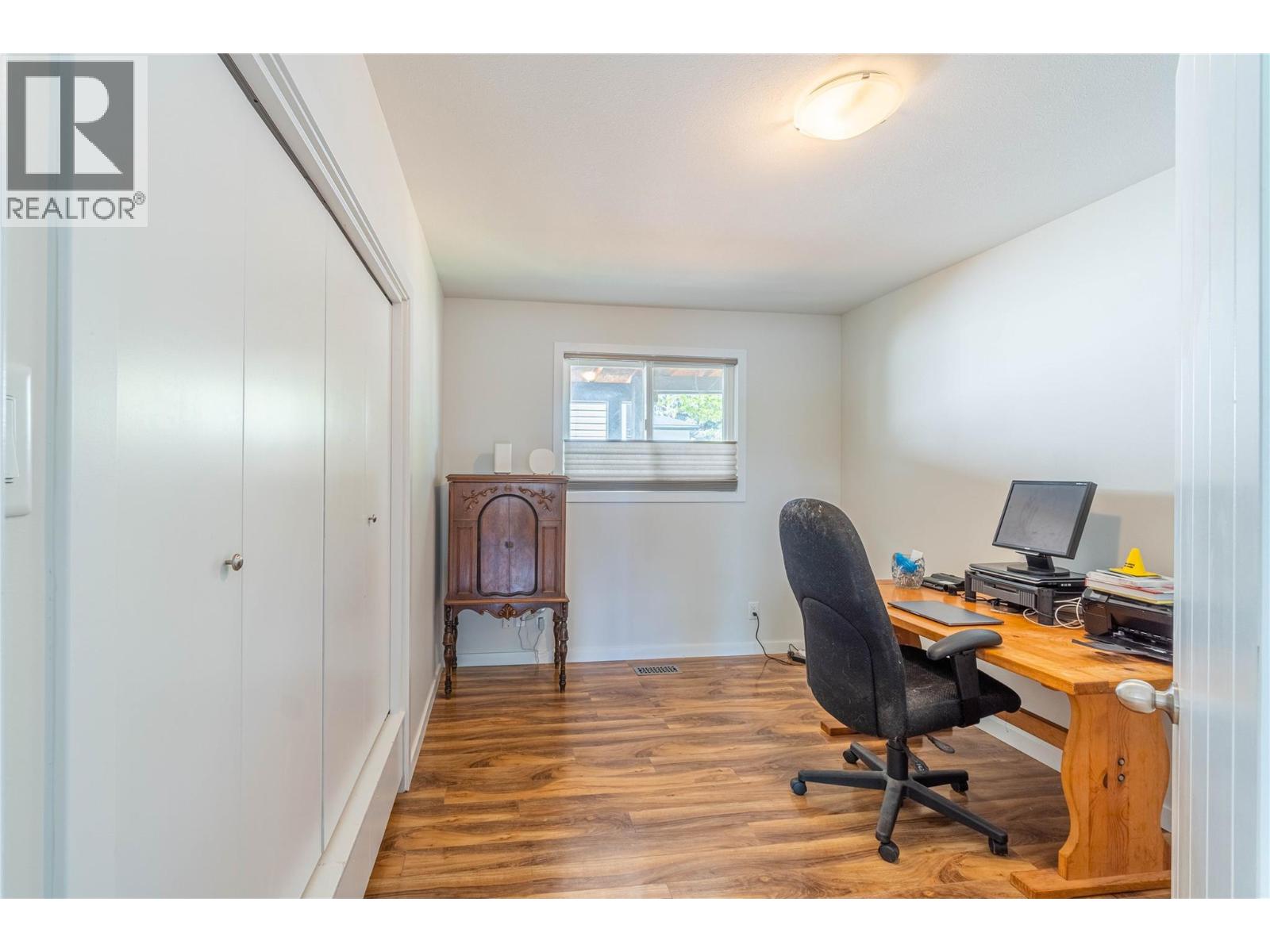 Photo 22 of 862 Desmond Street, Kamloops BC