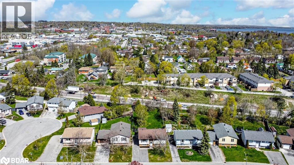 Photo 22 of 19 Korlea Crescent, Orillia ON