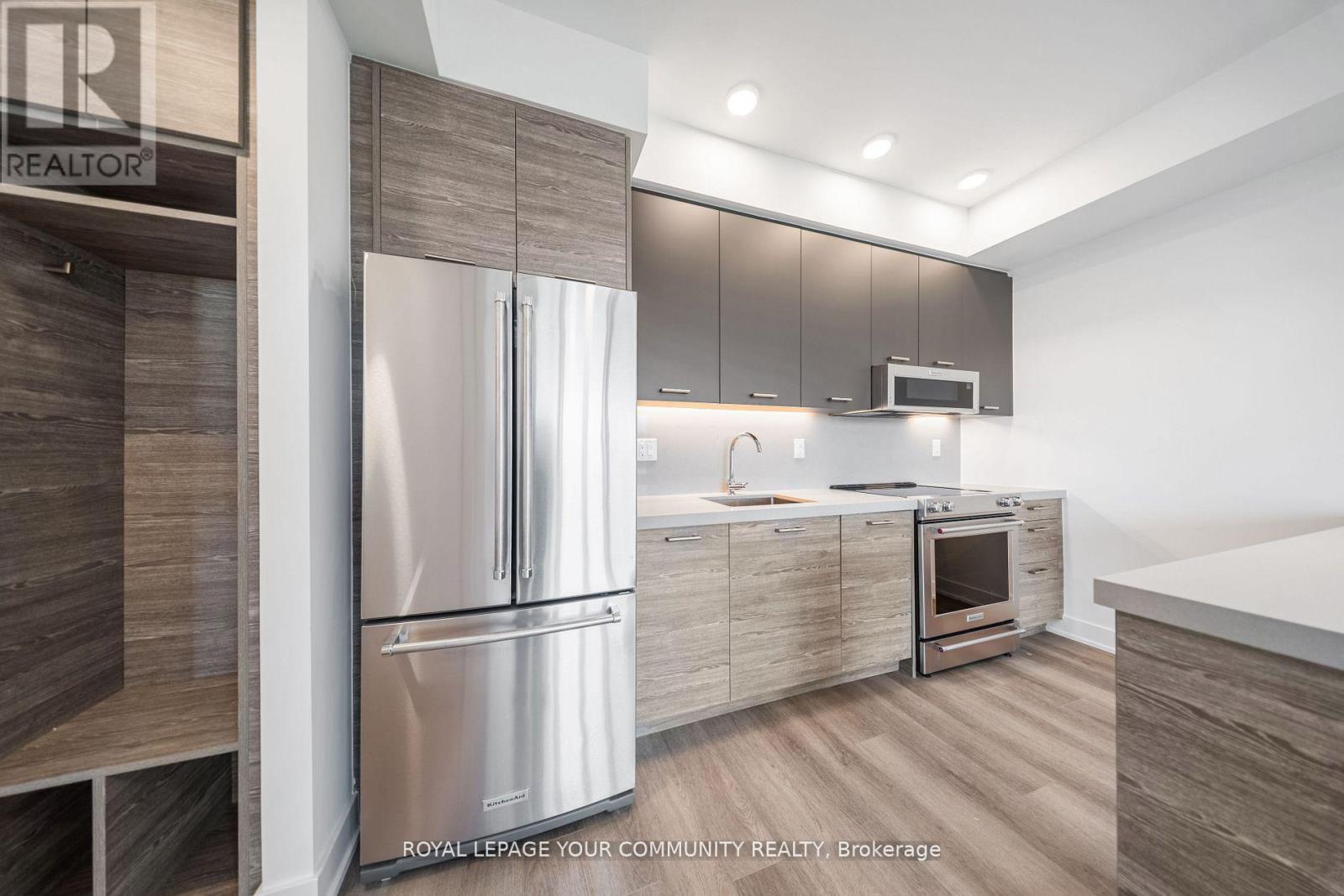 Photo 11 of 510 484 Spadina Avenue, Toronto ON