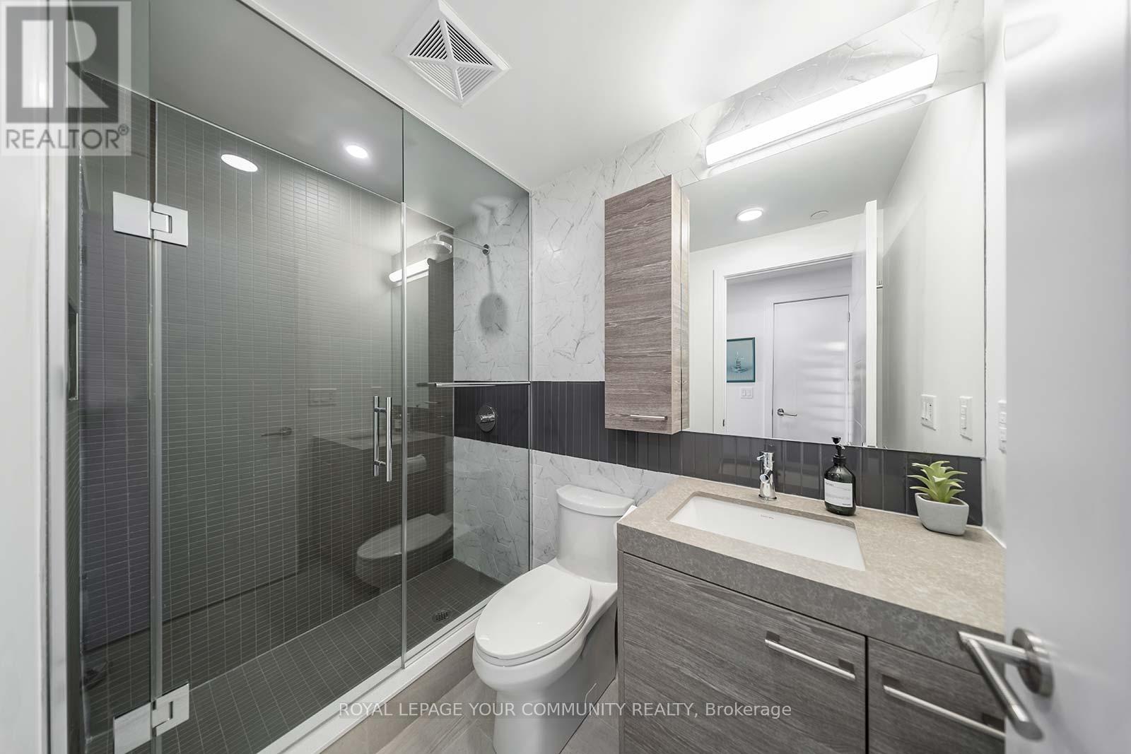 Photo 17 of 315 484 Spadina Avenue, Toronto ON