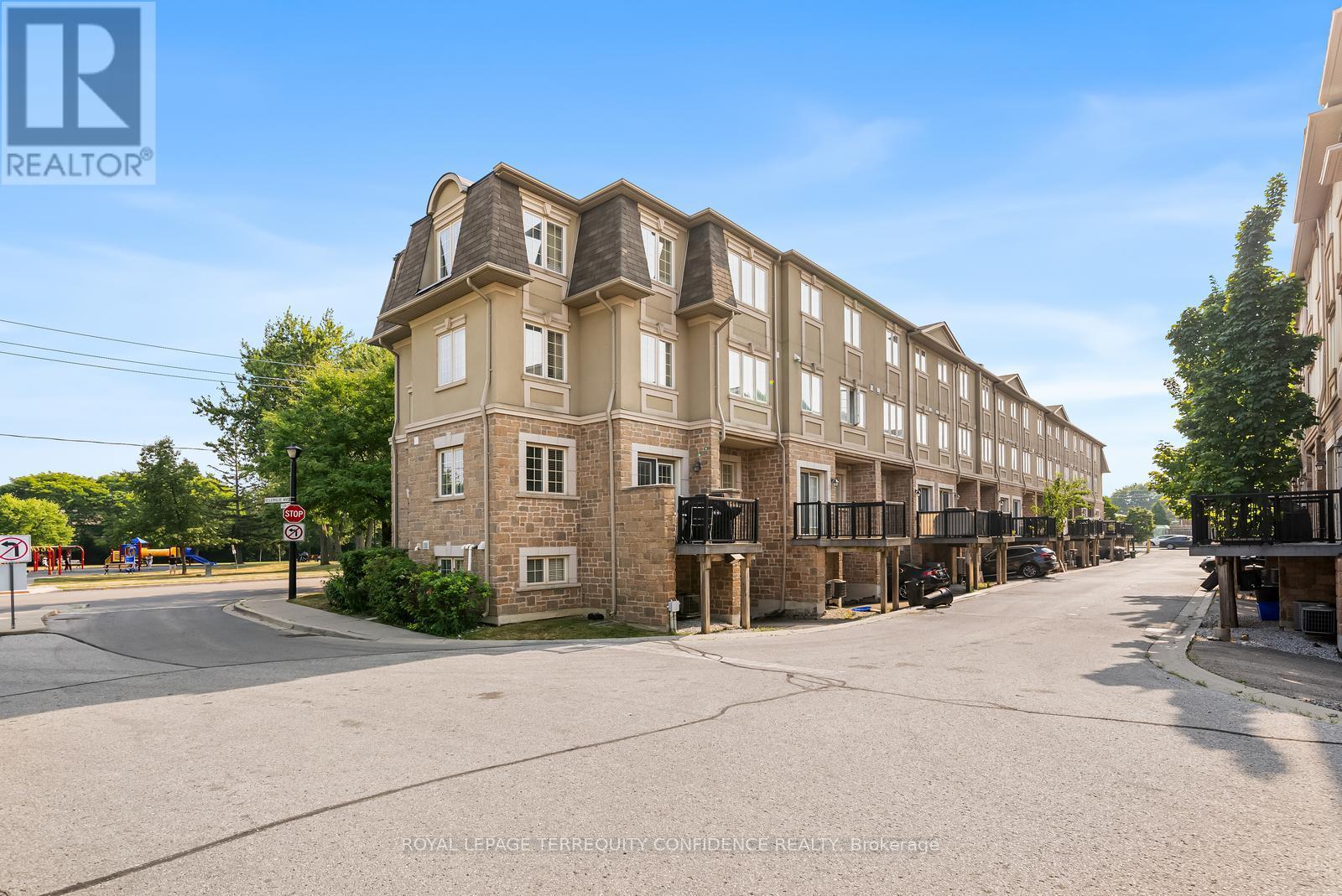 Photo 24 of 508 Ellerslie Avenue, Toronto ON