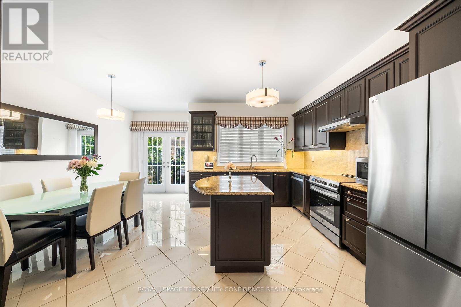 Photo 20 of 508 Ellerslie Avenue, Toronto ON
