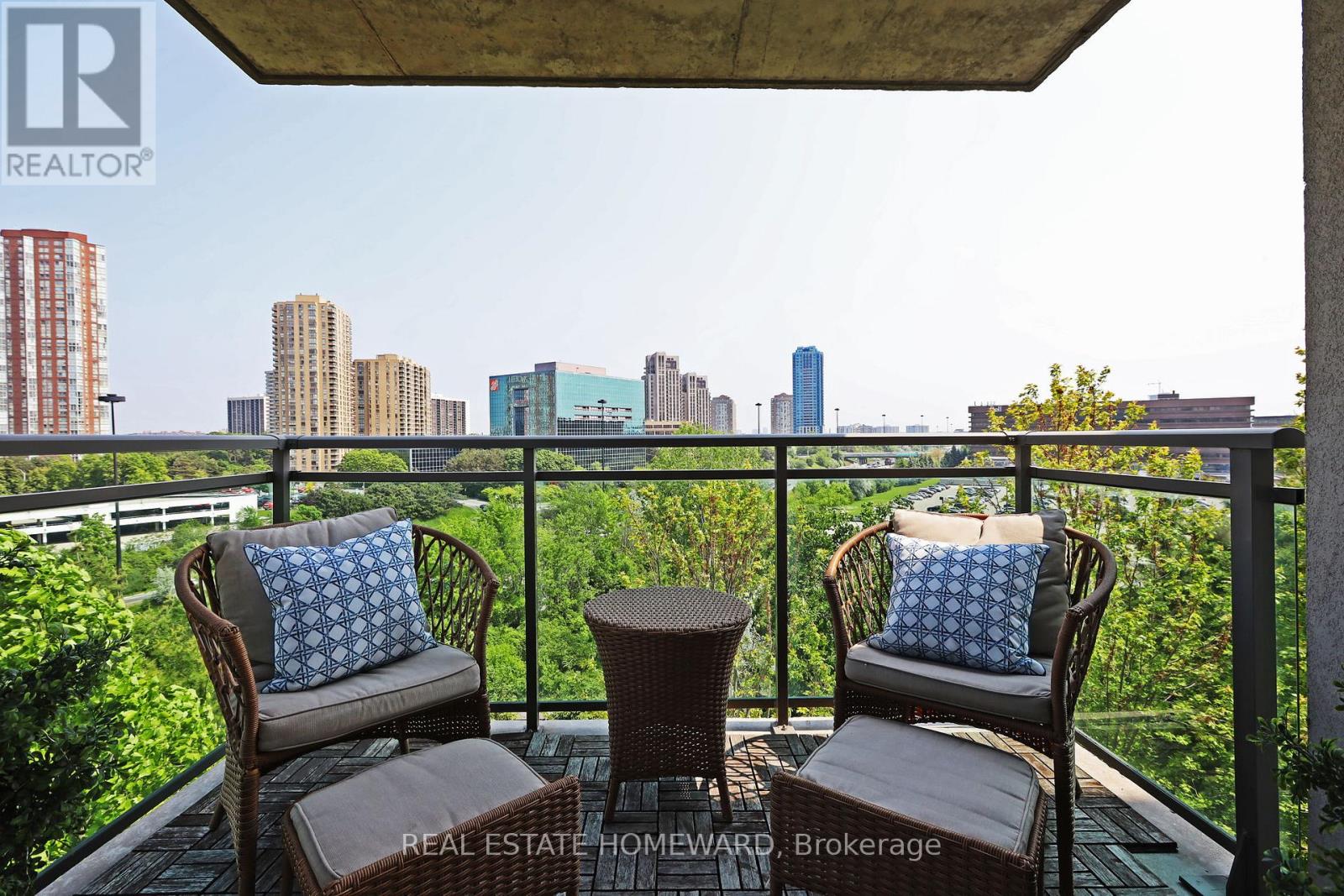 Photo 17 of 608 120 Dallimore Circle, Toronto ON