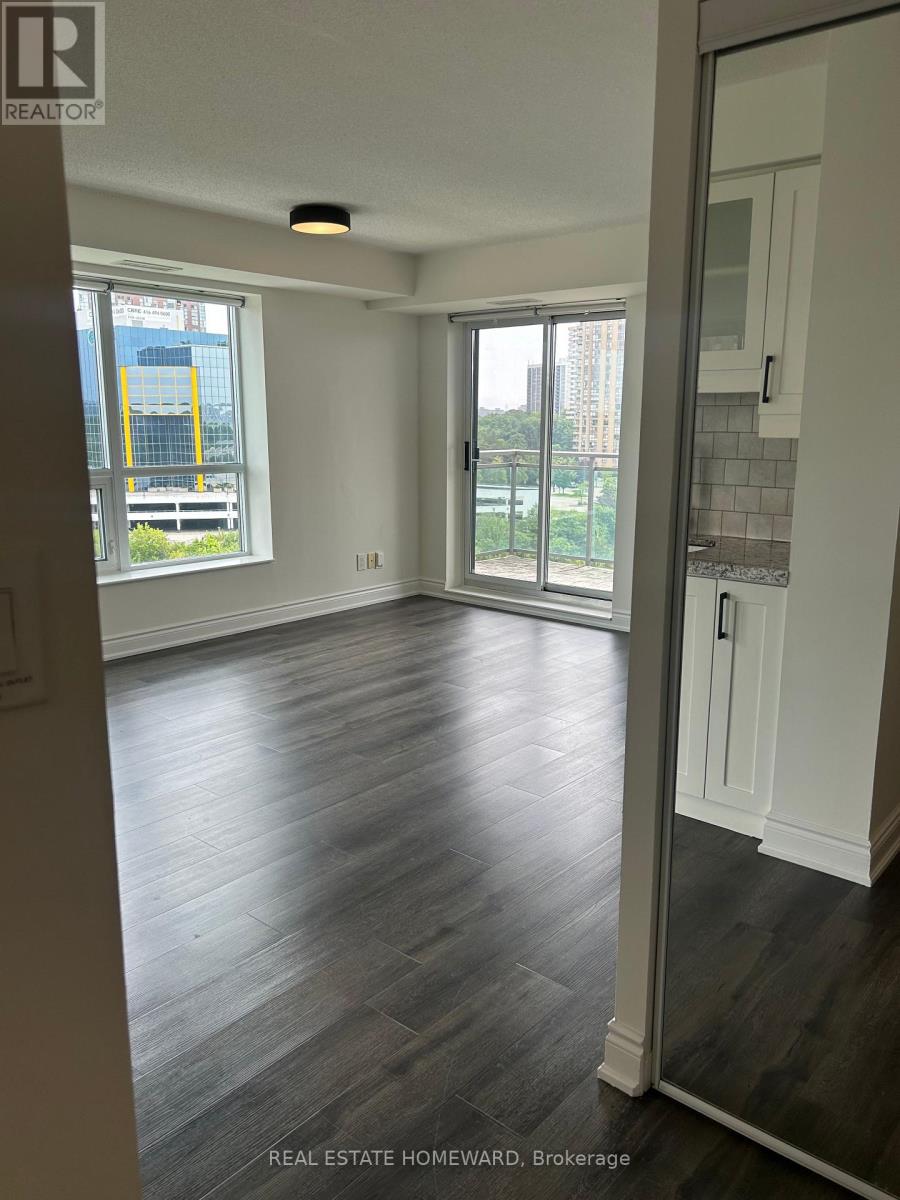 Photo 24 of 608 120 Dallimore Circle, Toronto ON