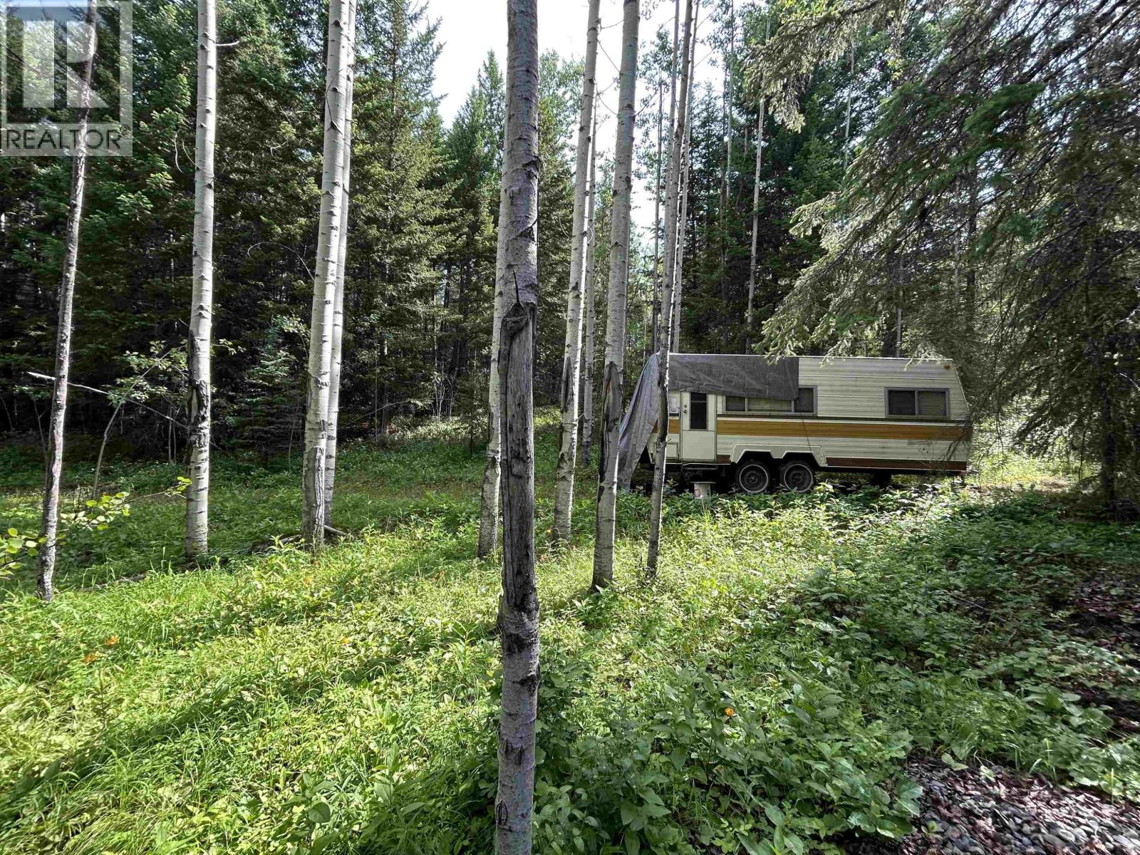 7227 KINGFISHER ROAD, Lone Butte