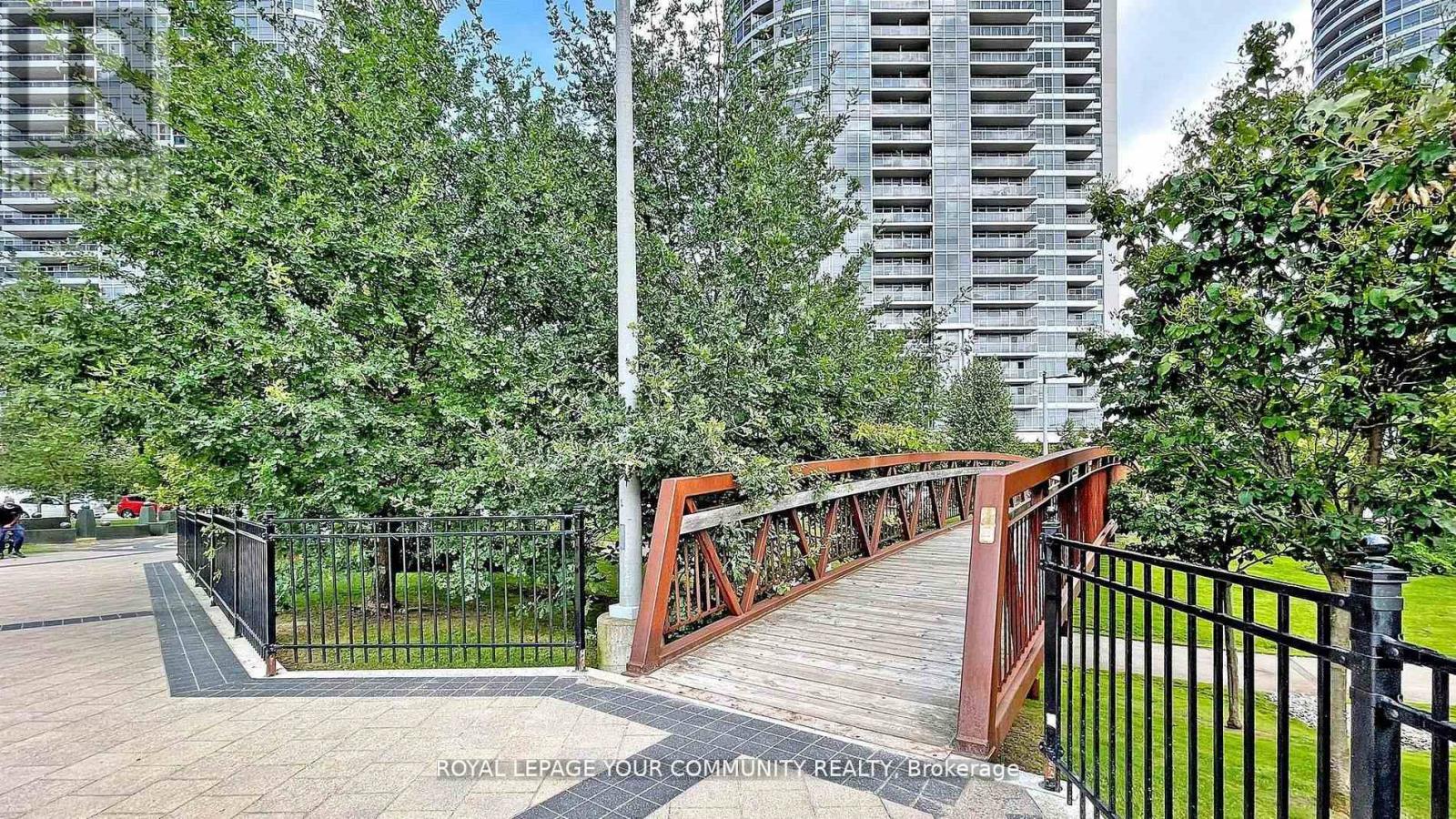 Photo 7 of 1310 255 Village Green Square, Toronto ON