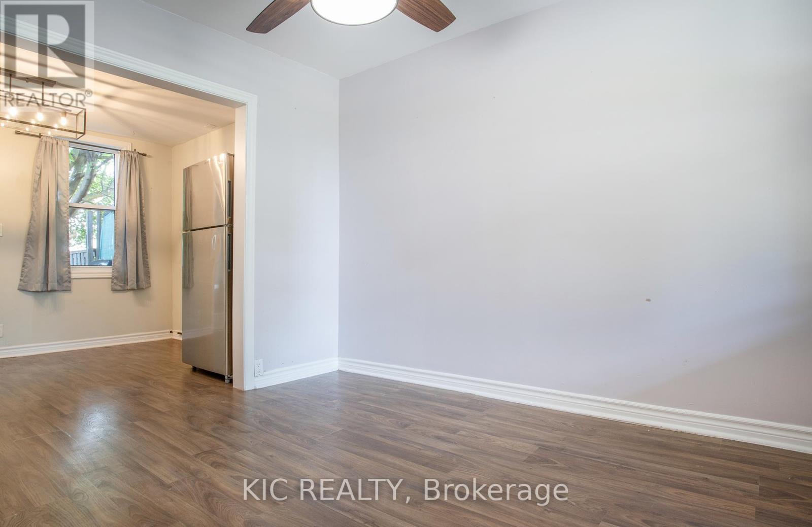 Photo 8 of 112 1 2 Olive Avenue, Oshawa ON