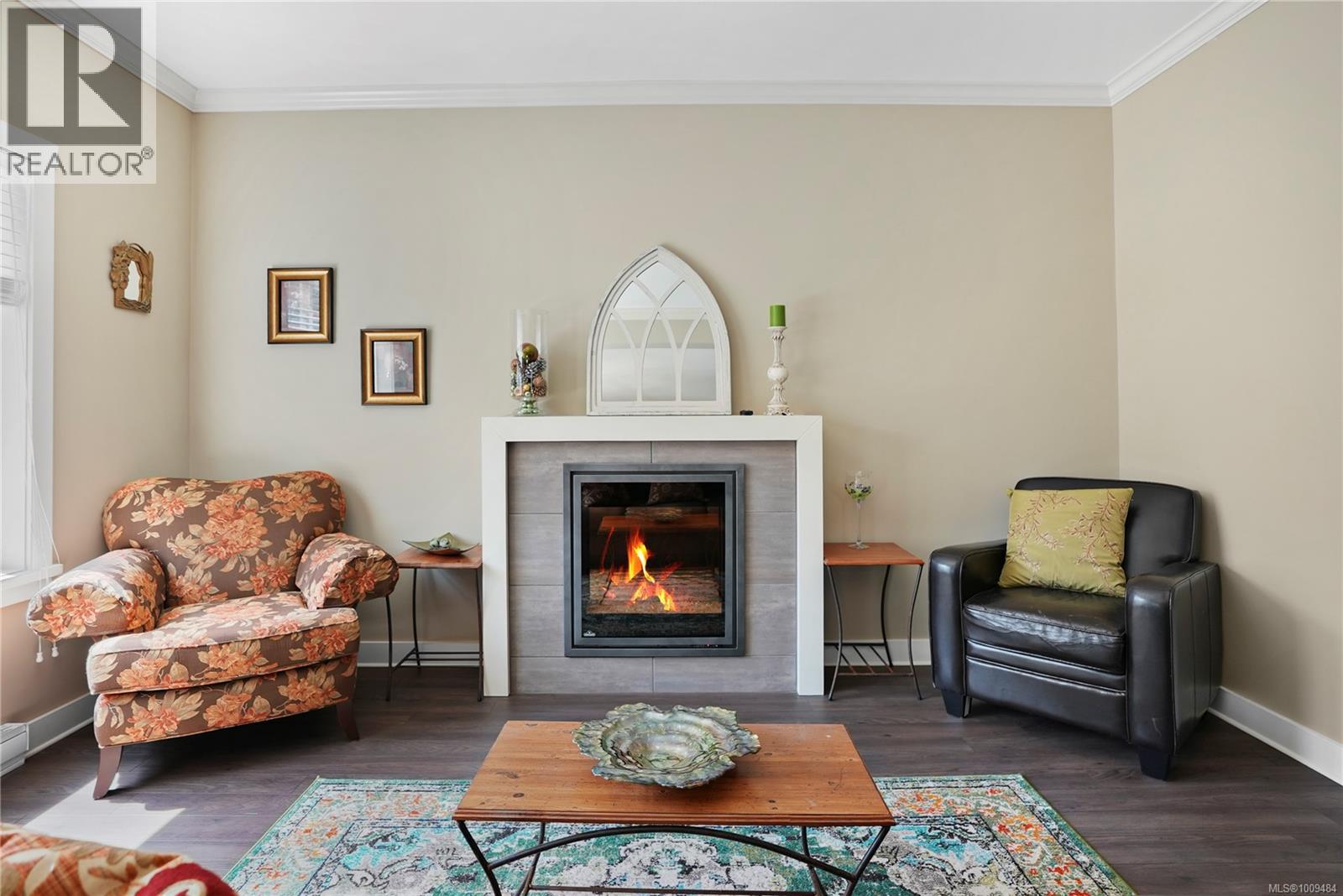 Photo 4 of 1011 Braeburn Ave, Langford BC