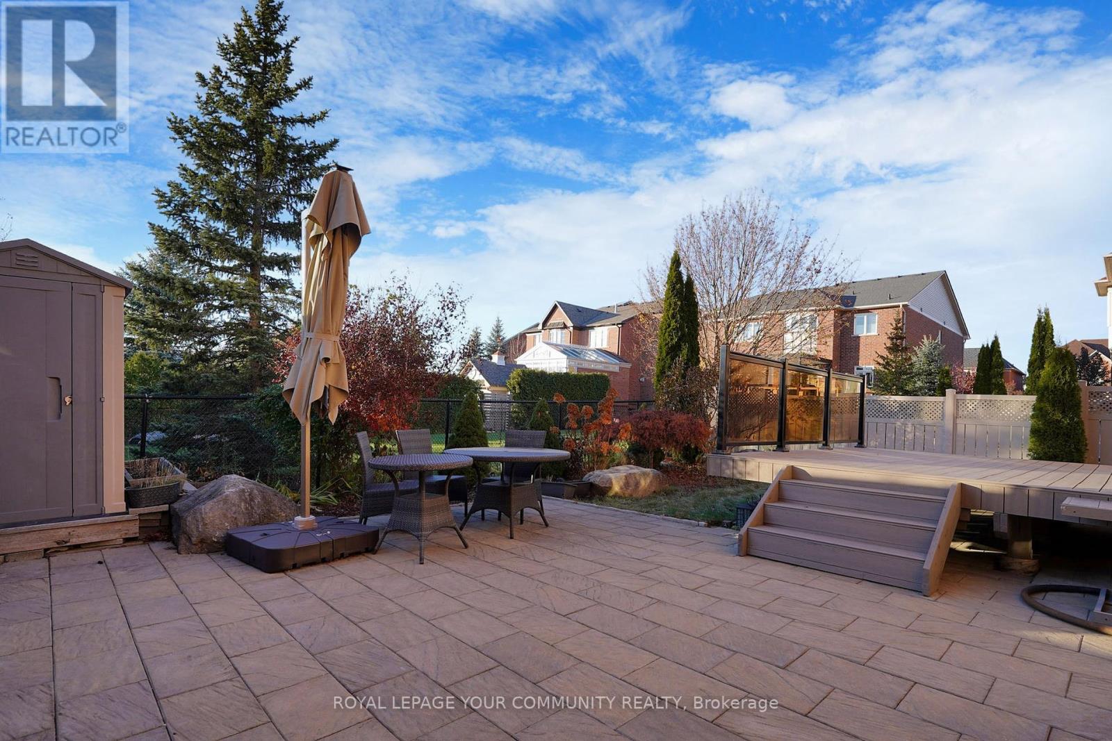 Photo 12 of 128 Selwyn Road, Richmond Hill ON
