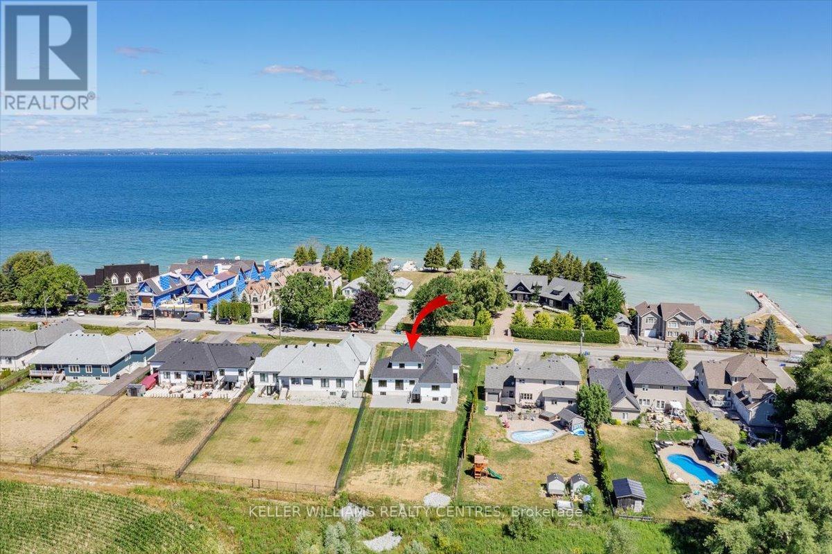 Photo 31 of 147 Lake Drive E, Georgina ON