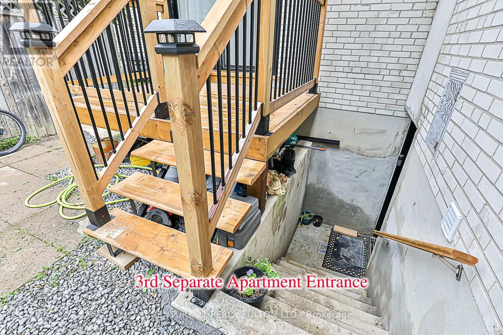 Photo 41 of 168 Ruggles Avenue, Richmond Hill ON