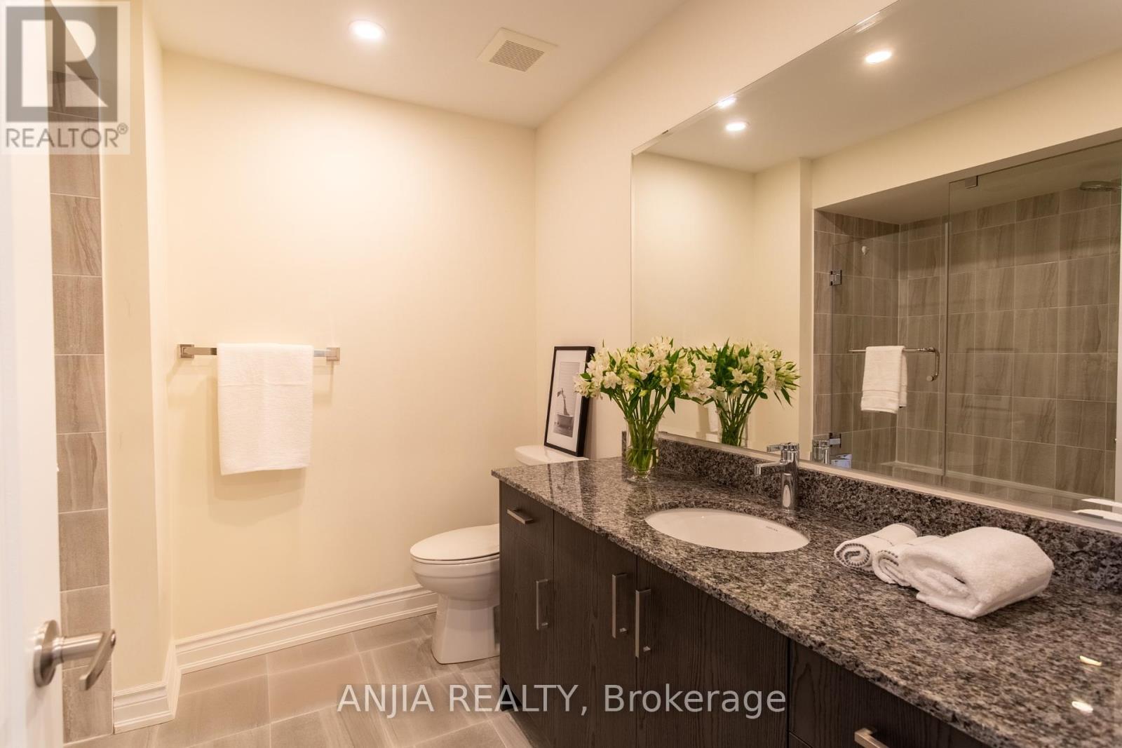 Photo 19 of 9 Mace Avenue, Richmond Hill ON
