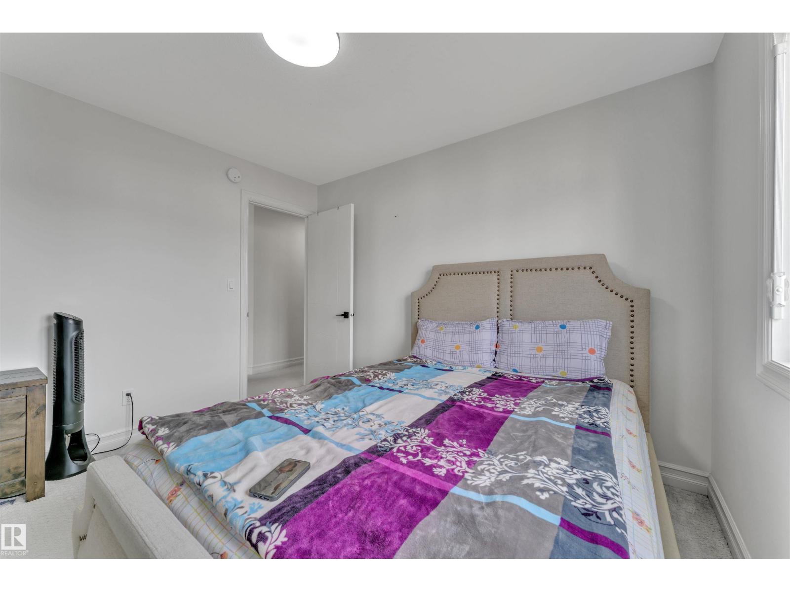 Photo 32 of 5208 23 A Ave Sw Sw, Edmonton AB