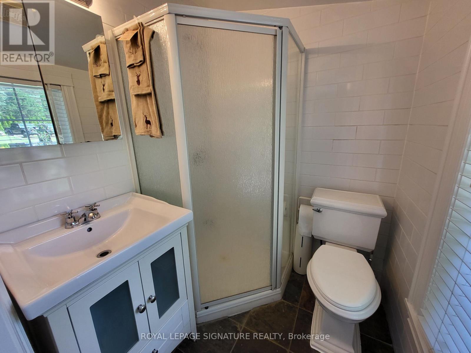 Photo 16 of 2177 N Orr Lake Road, Springwater ON