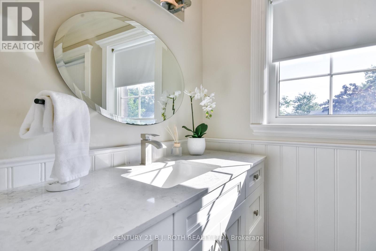 Photo 26 of 25 Keats Drive, Barrie ON