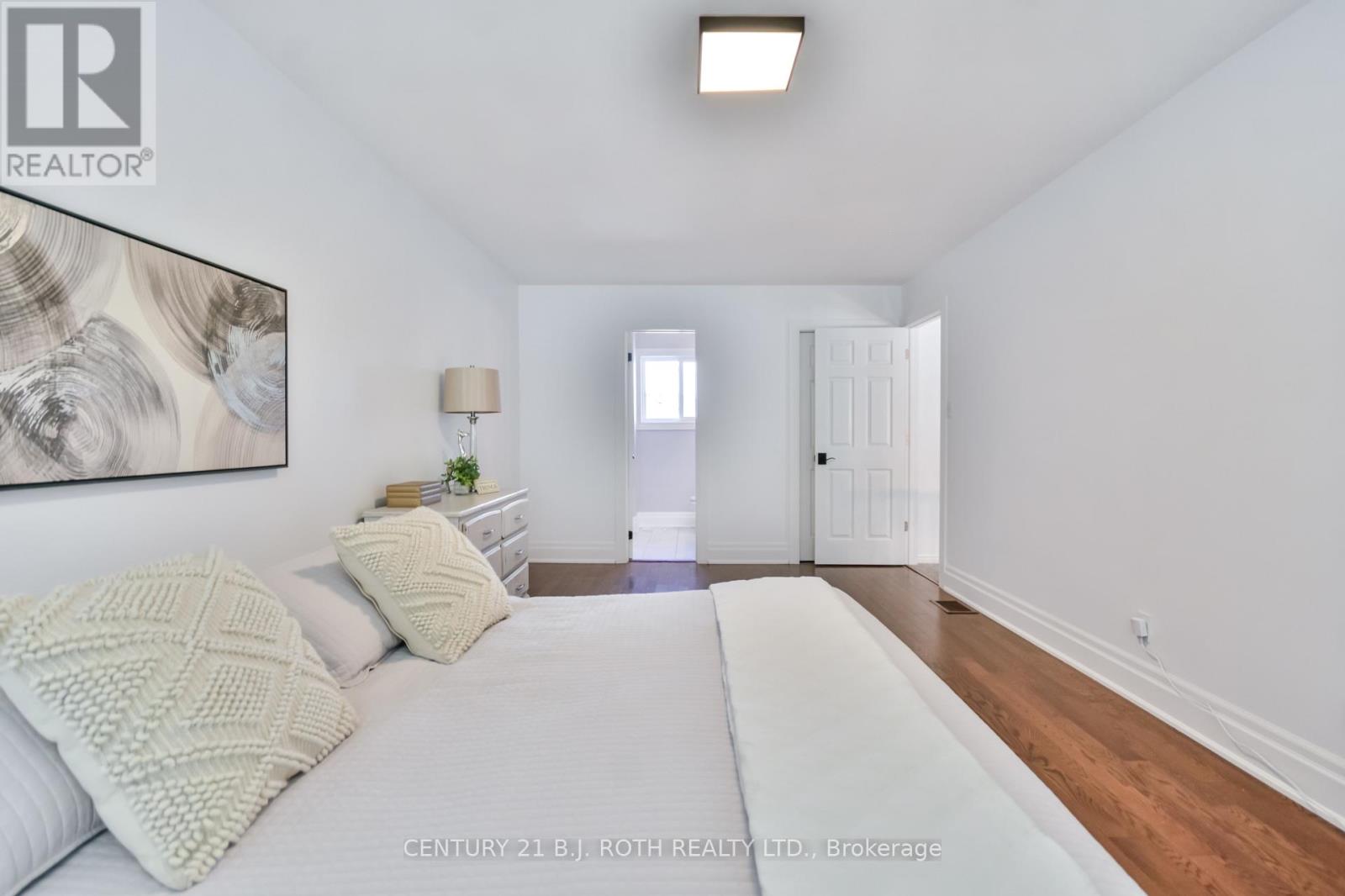 Photo 30 of 25 Keats Drive, Barrie ON