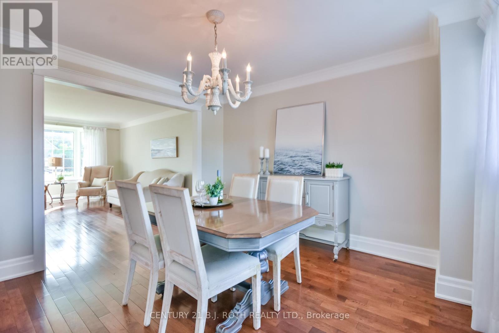 Photo 9 of 25 Keats Drive, Barrie ON