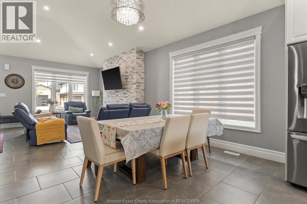 Photo 14 of 1390 Barkley Avenue Unit Main, Windsor ON