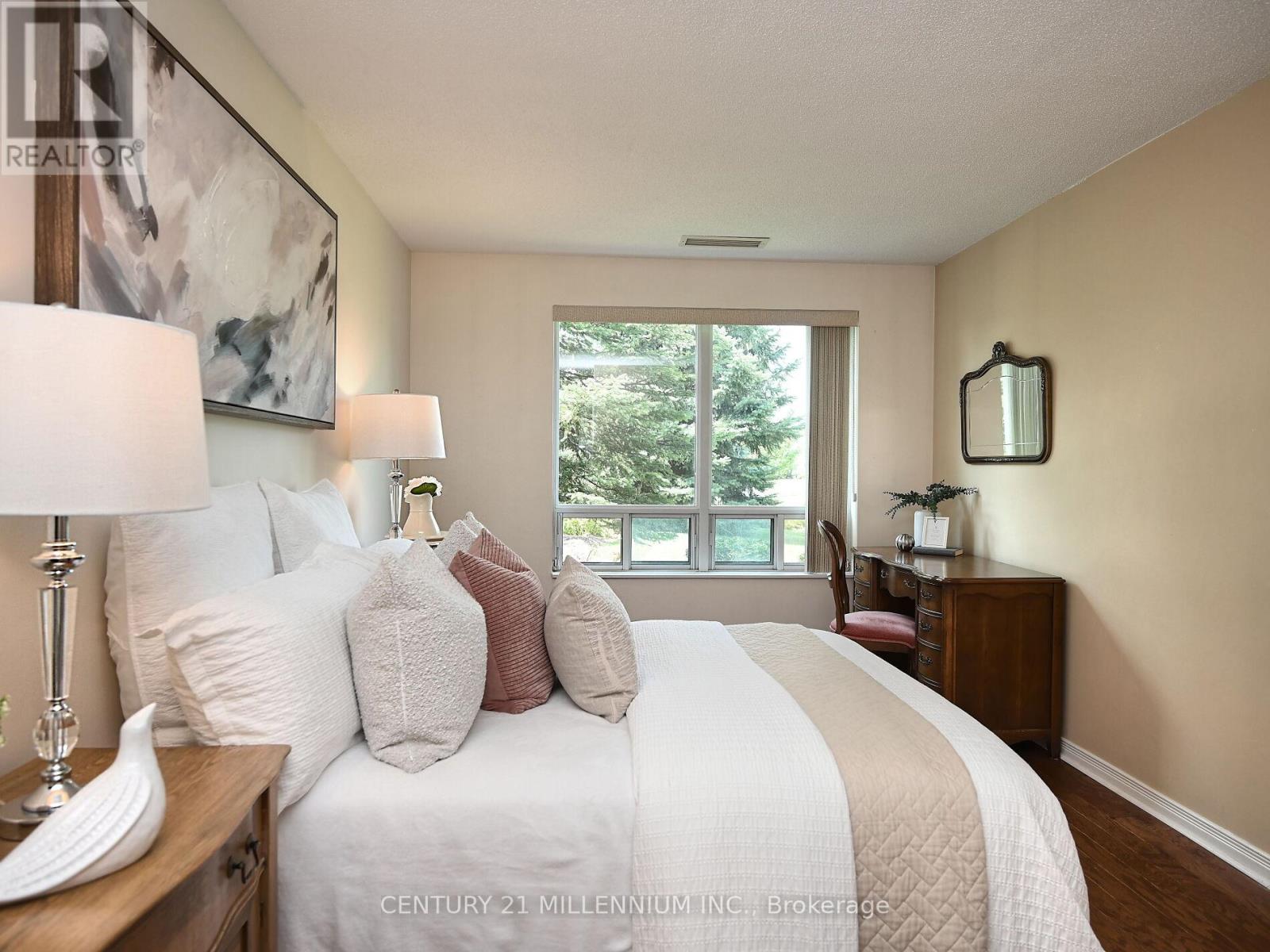 Photo 31 of 113 25 Via Rosedale, Brampton ON