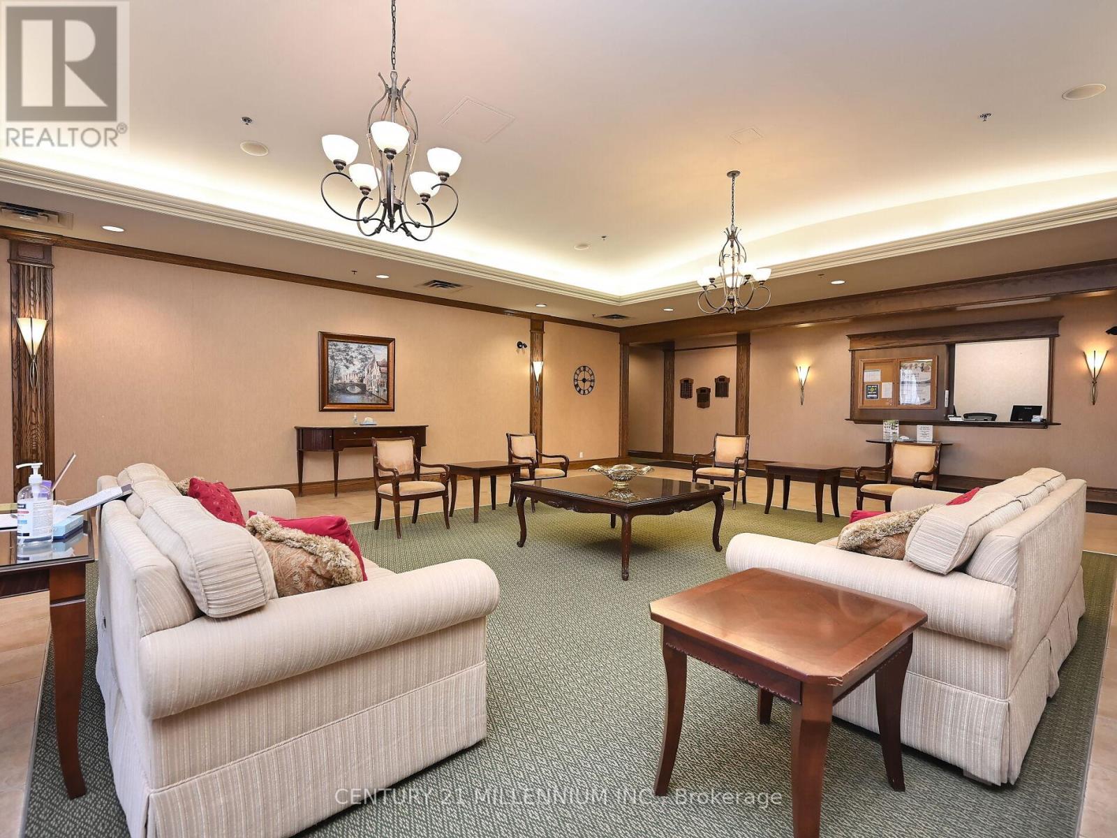 Photo 8 of 113 25 Via Rosedale, Brampton ON