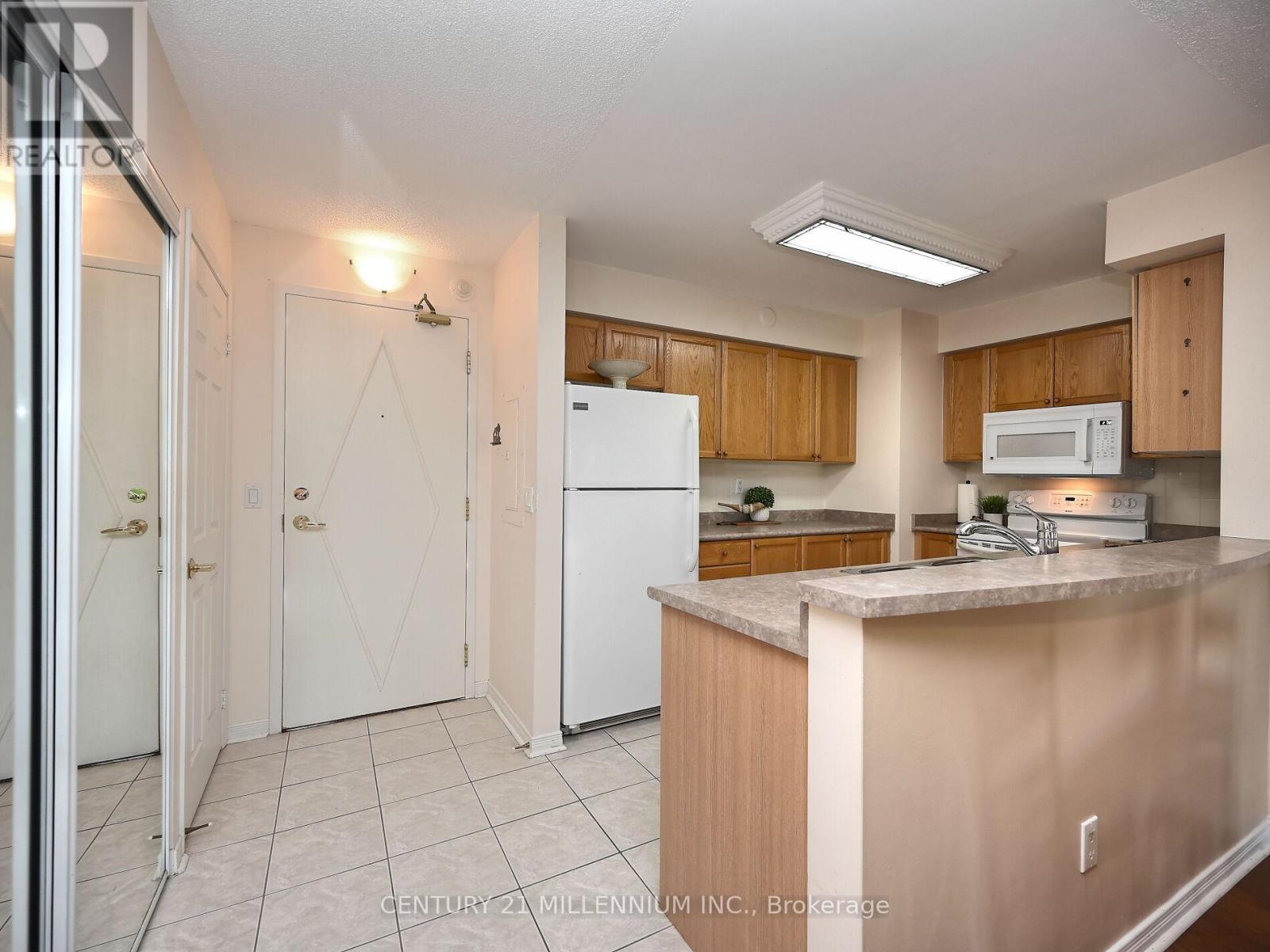 Photo 32 of 113 25 Via Rosedale, Brampton ON