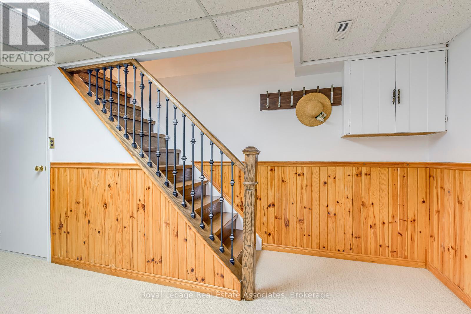 Photo 42 of 6221 Millers Grove, Mississauga ON