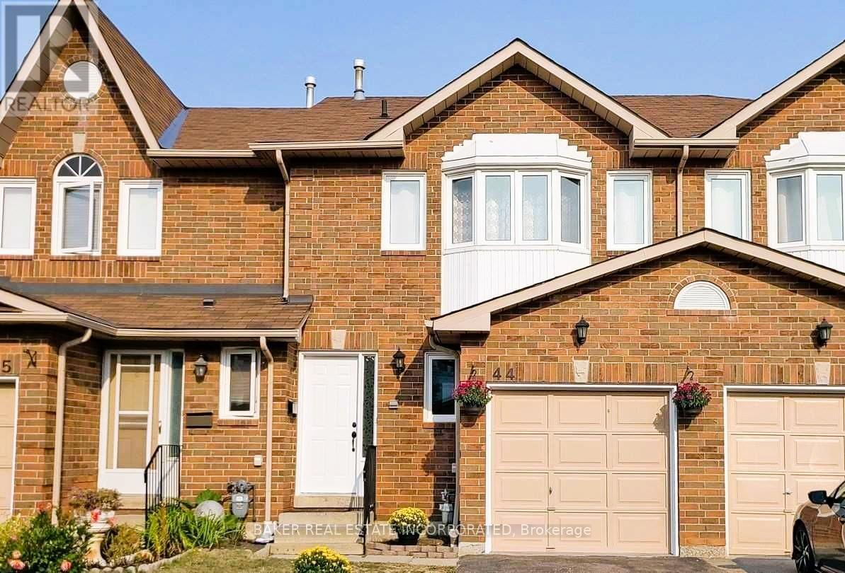 Photo 20 of 44 1485 Torrington Drive, Mississauga ON