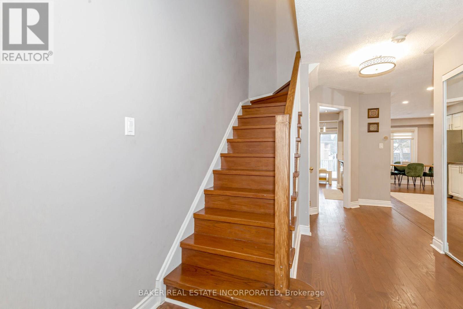 Photo 6 of 44 1485 Torrington Drive, Mississauga ON