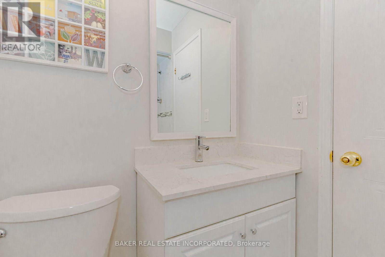 Photo 30 of 44 1485 Torrington Drive, Mississauga ON