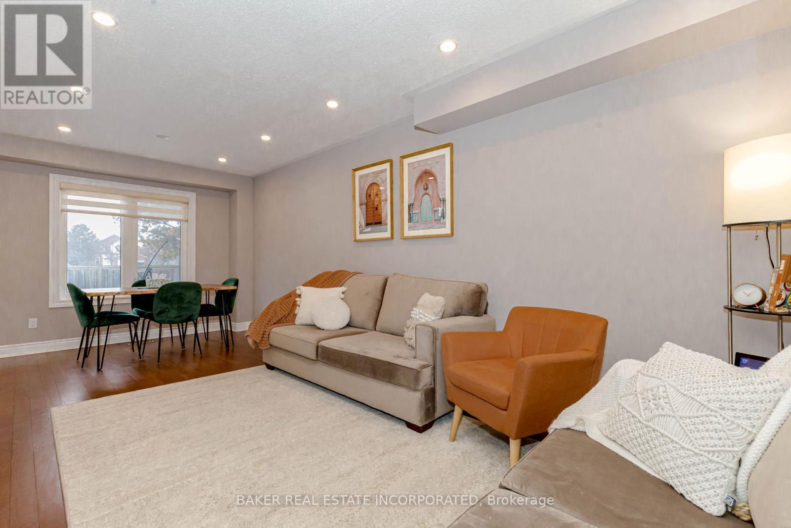 Photo 5 of 44 1485 Torrington Drive, Mississauga ON