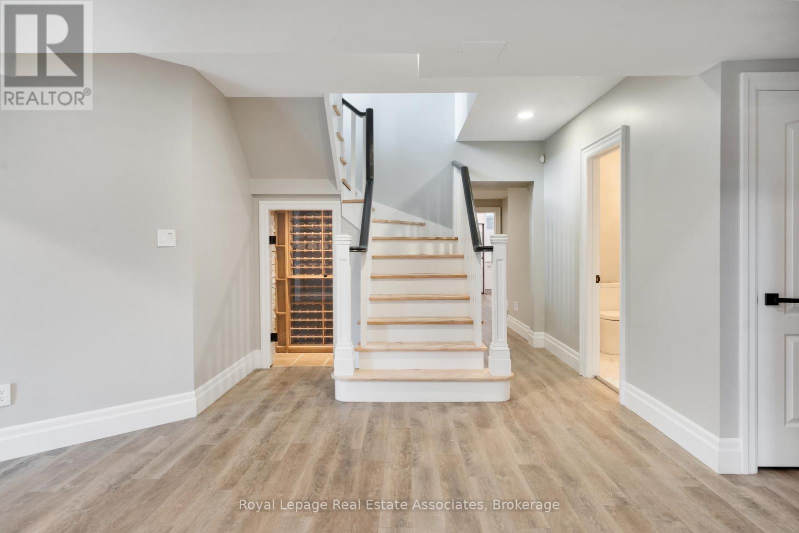 Photo 30 of 50 Lyonsview Lane, Caledon ON