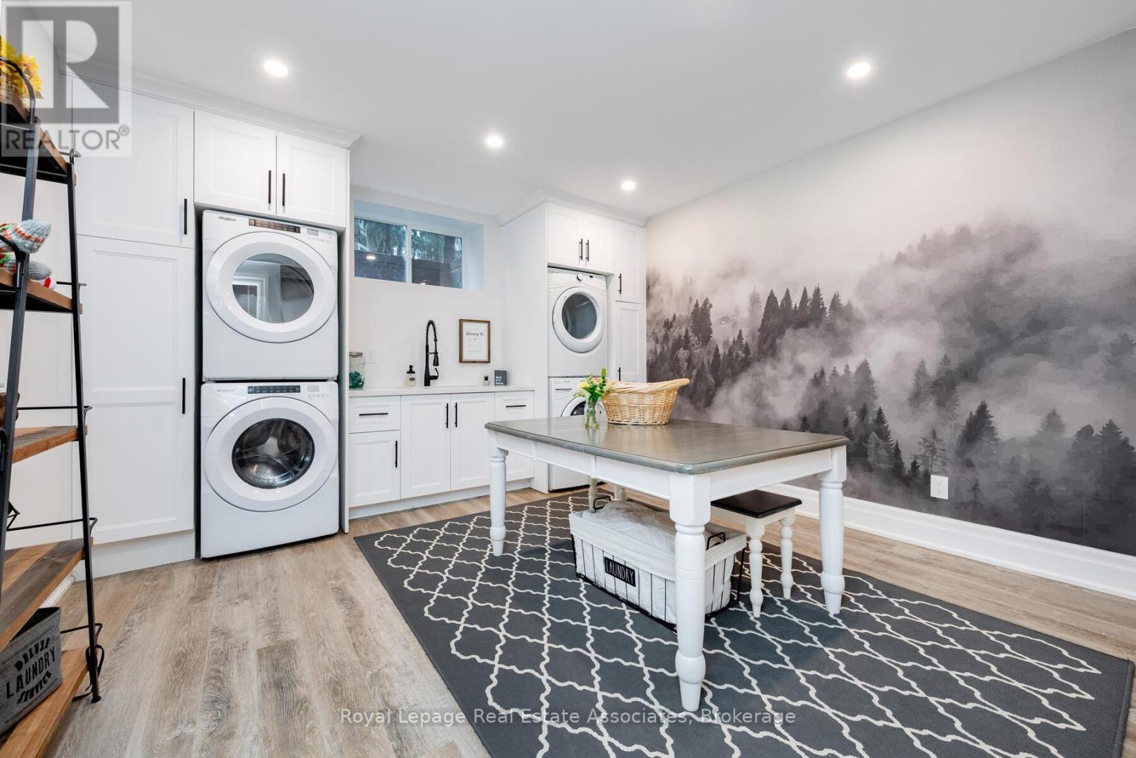 Photo 32 of 50 Lyonsview Lane, Caledon ON