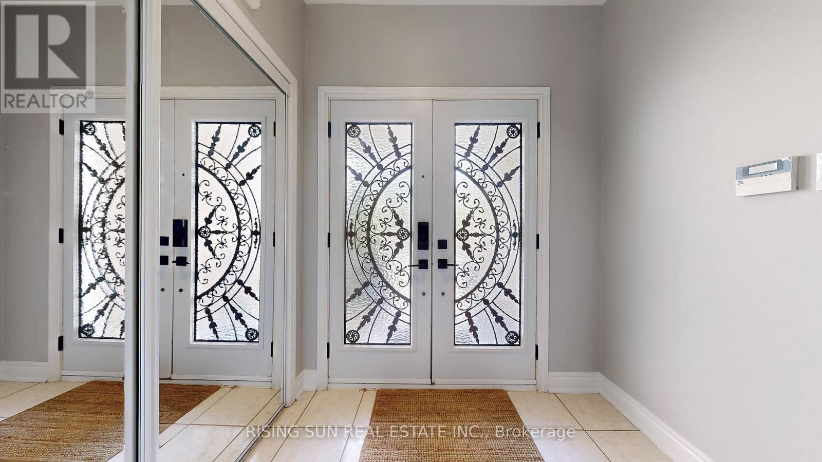 Photo 18 of 15 Mario Street, Brampton ON