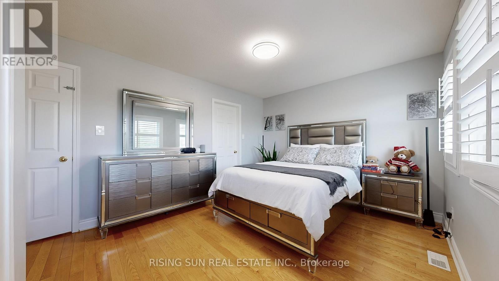 Photo 25 of 15 Mario Street, Brampton ON
