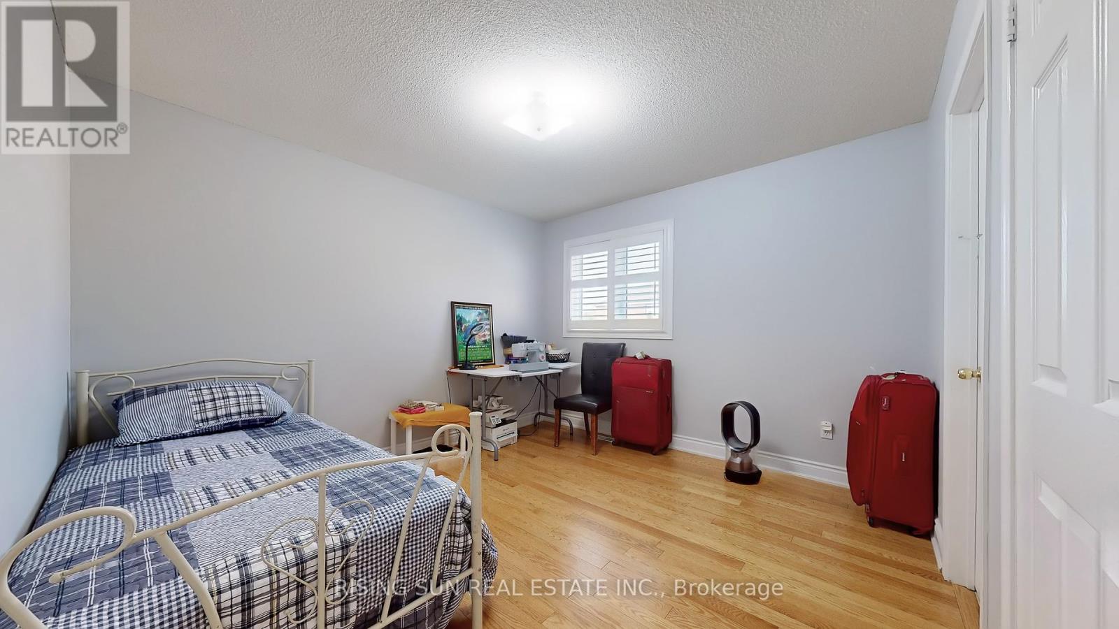 Photo 28 of 15 Mario Street, Brampton ON