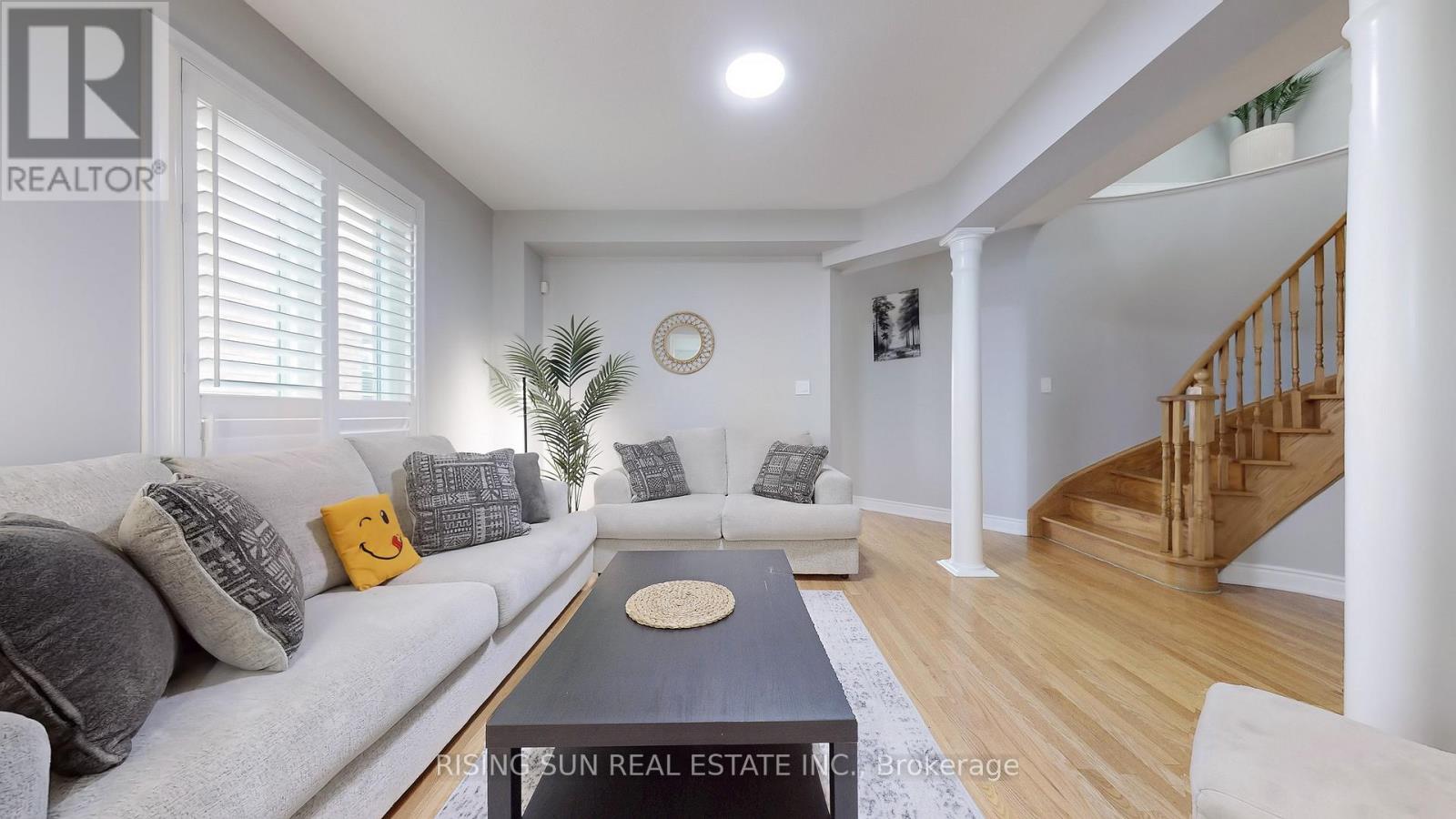 Photo 8 of 15 Mario Street, Brampton ON