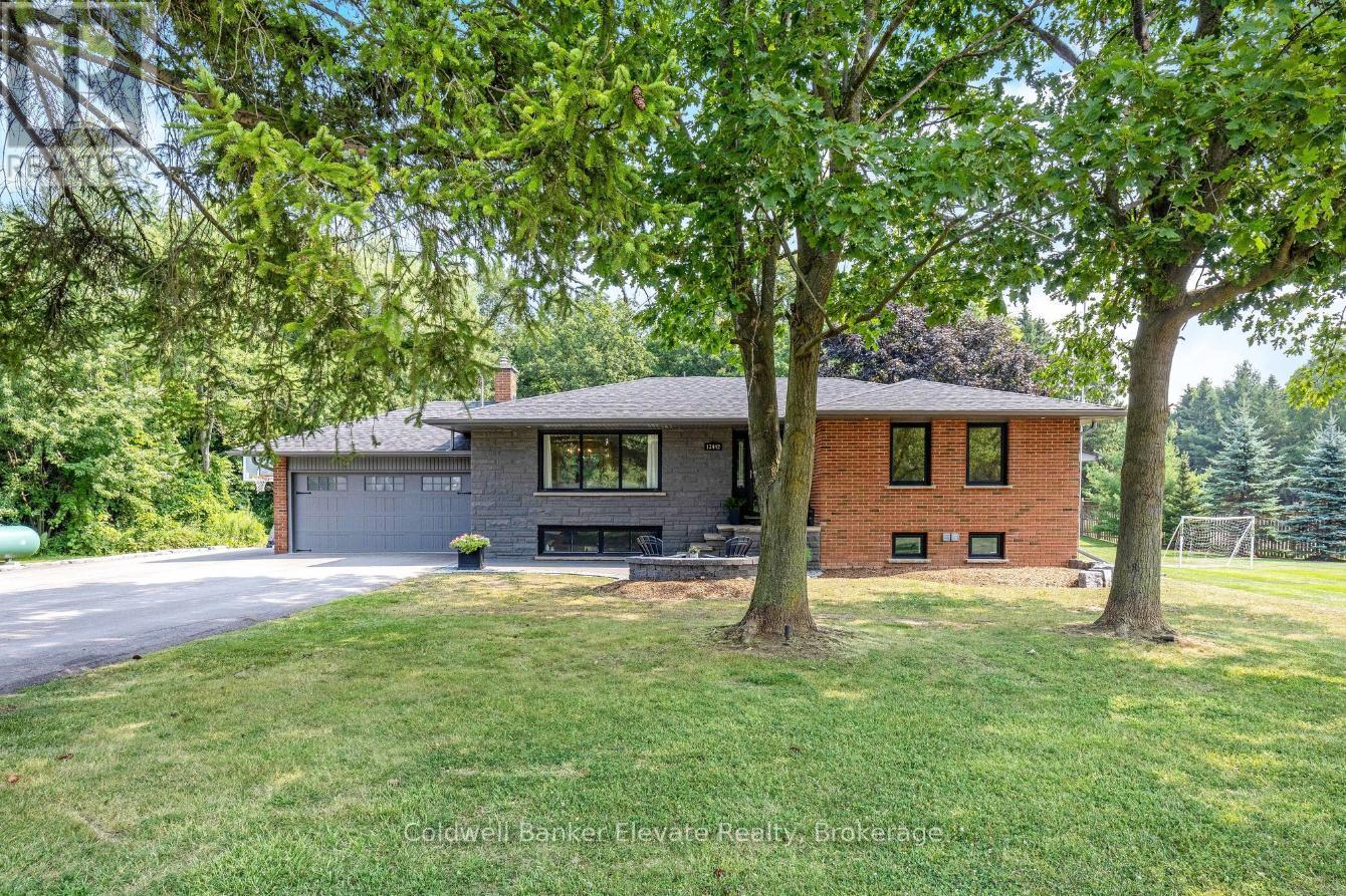 Photo 1 of 13442 22nd Side Road, Halton Hills ON