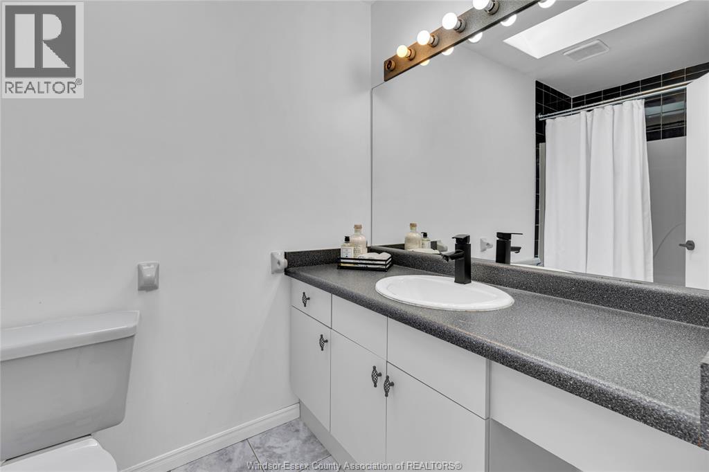 Photo 7 of 120 Remo, Lakeshore ON