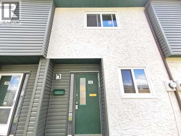 Single Family House for Sale in    Street NE Rundle Calgary 