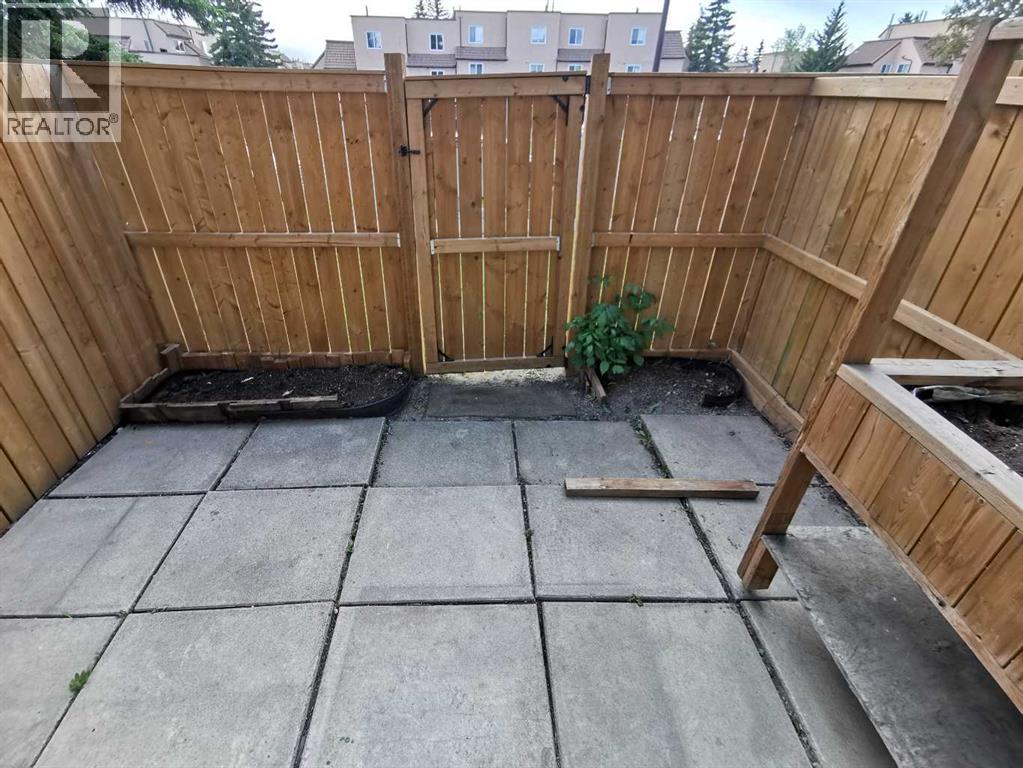 Single Family House for Sale in    Street NE Rundle Calgary 