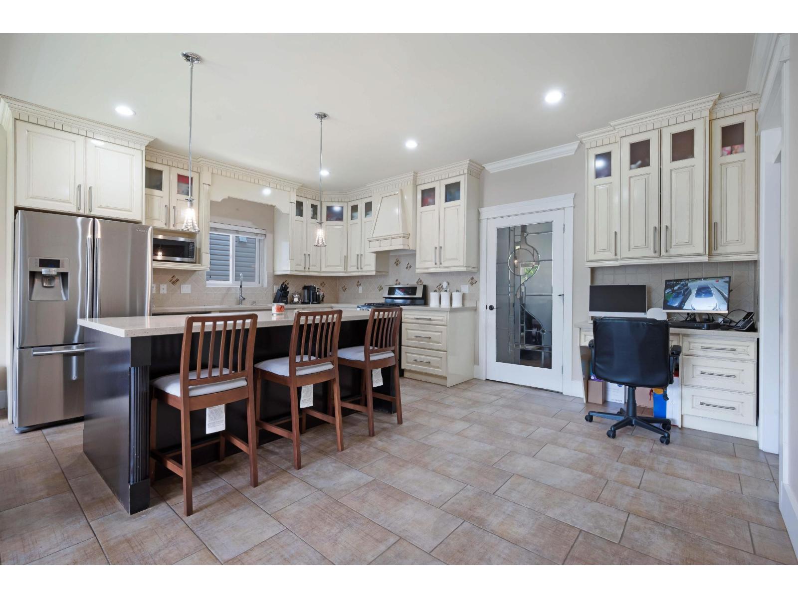 Photo 8 of 11438 81 A Avenue, Delta BC
