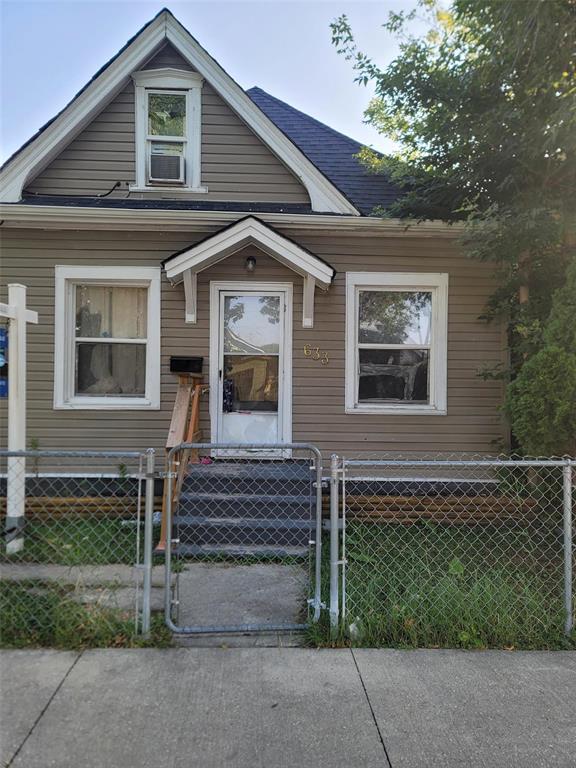 Photo 1 of 633 Aberdeen Avenue, Winnipeg MB