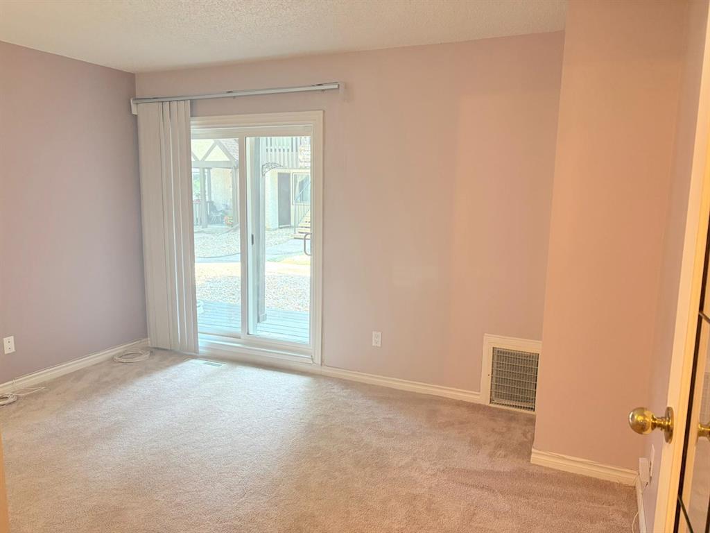 Photo 10 of 107 119 Swindon Way, Winnipeg MB