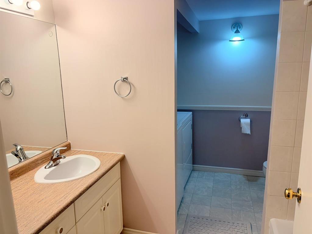 Photo 17 of 107 119 Swindon Way, Winnipeg MB