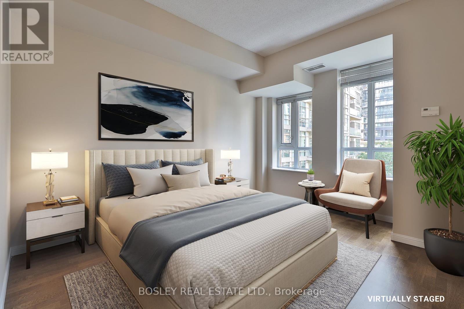 Photo 18 of 412 900 Mount Pleasant Road, Toronto ON