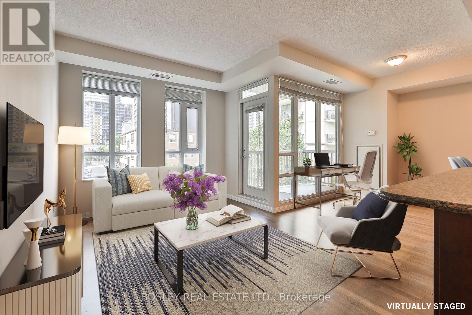 Photo 3 of 412 900 Mount Pleasant Road, Toronto ON