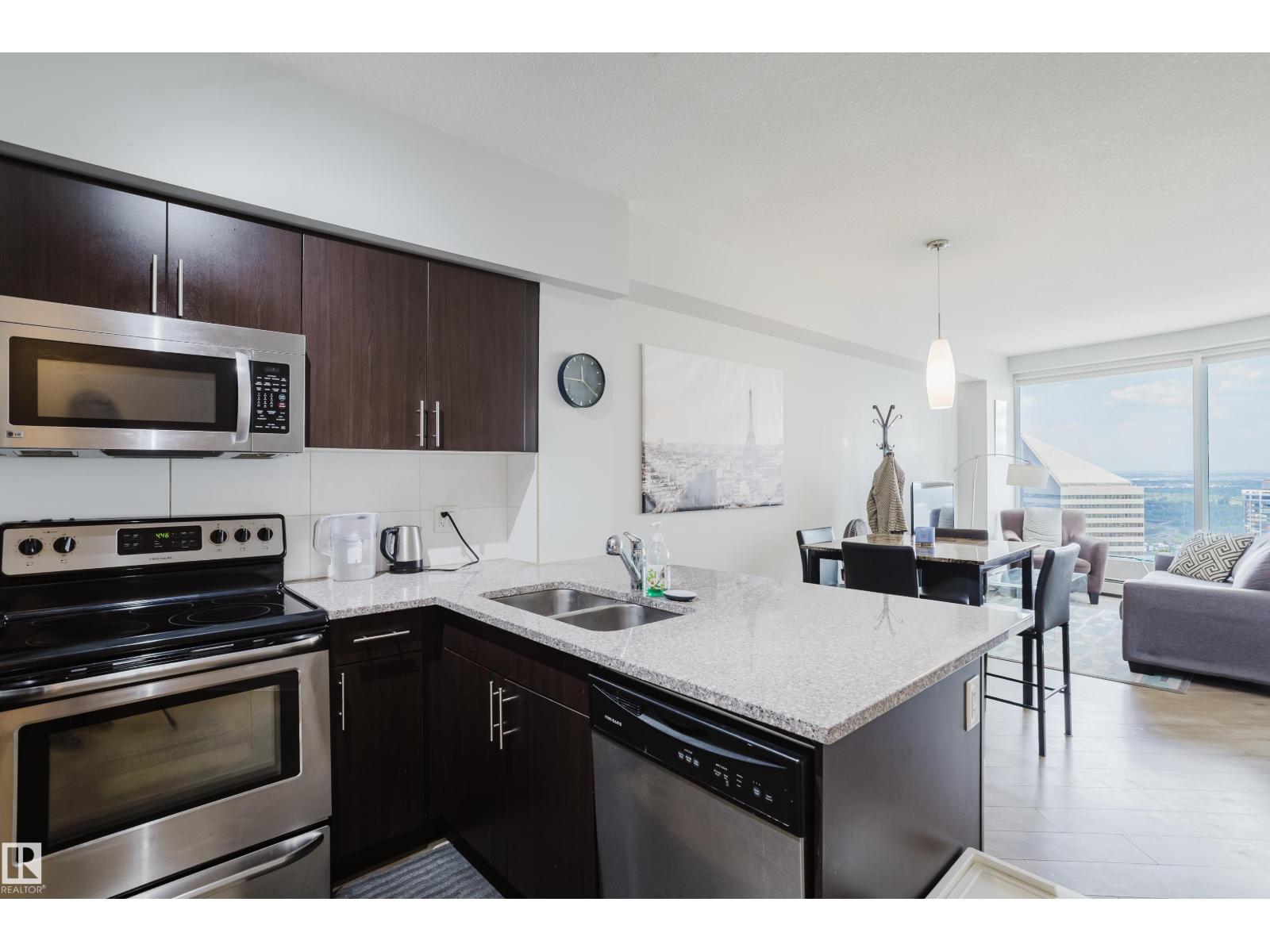 Photo 19 of 2704 10152 104 St Nw, Edmonton AB
