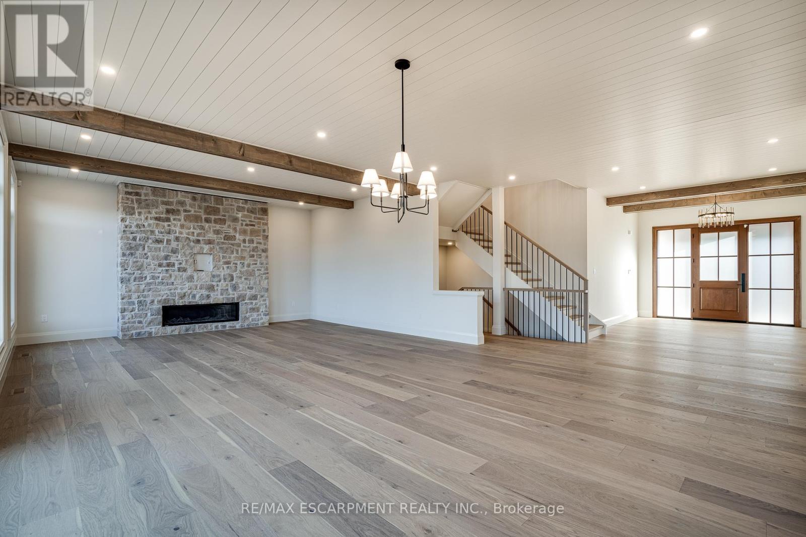 Photo 23 of 941 Old Mohawk Road, Hamilton ON