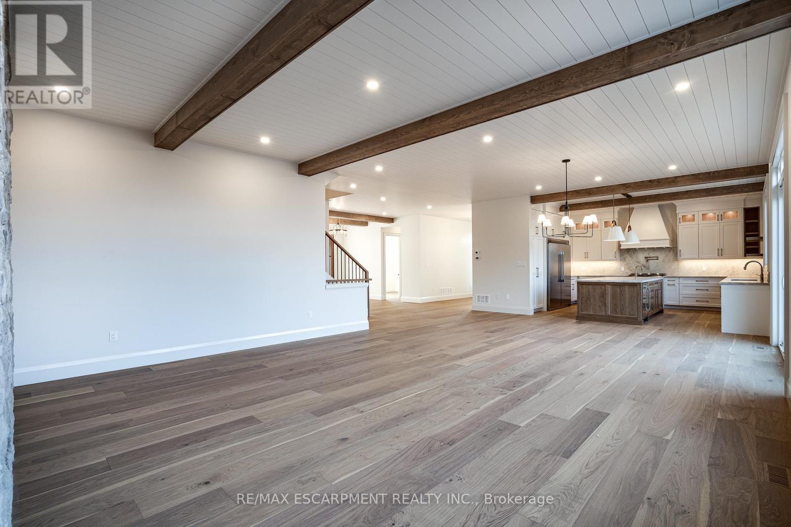 Photo 25 of 941 Old Mohawk Road, Hamilton ON
